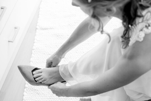 Hochzeitsfotograf Berlin Getting Ready Braut Schuhe
